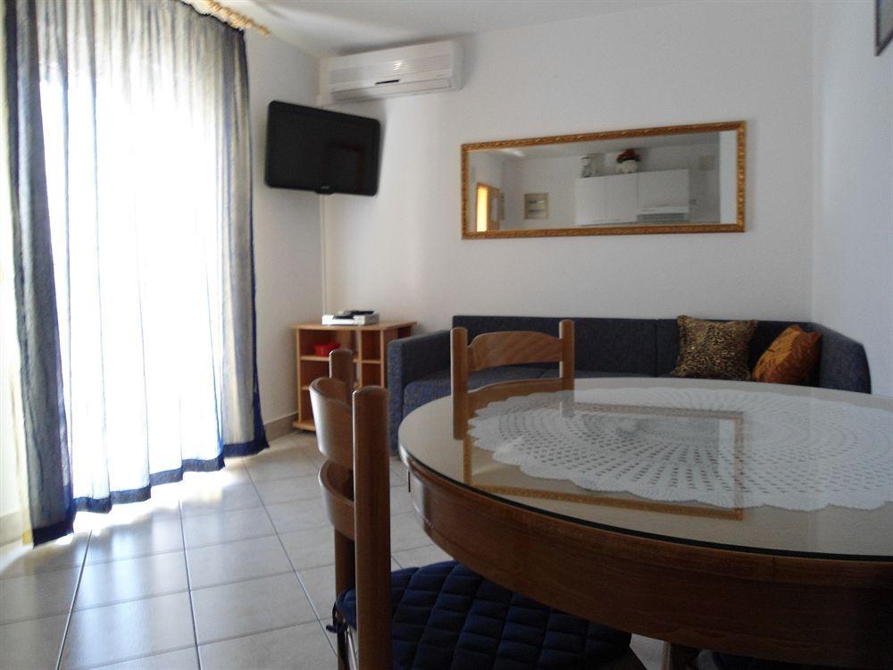 Apartmani Slavica Spalato Esterno foto